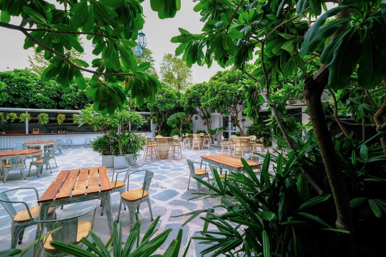 Devraj Niwas Hotel ชัยปุระ ภายนอก รูปภาพ
